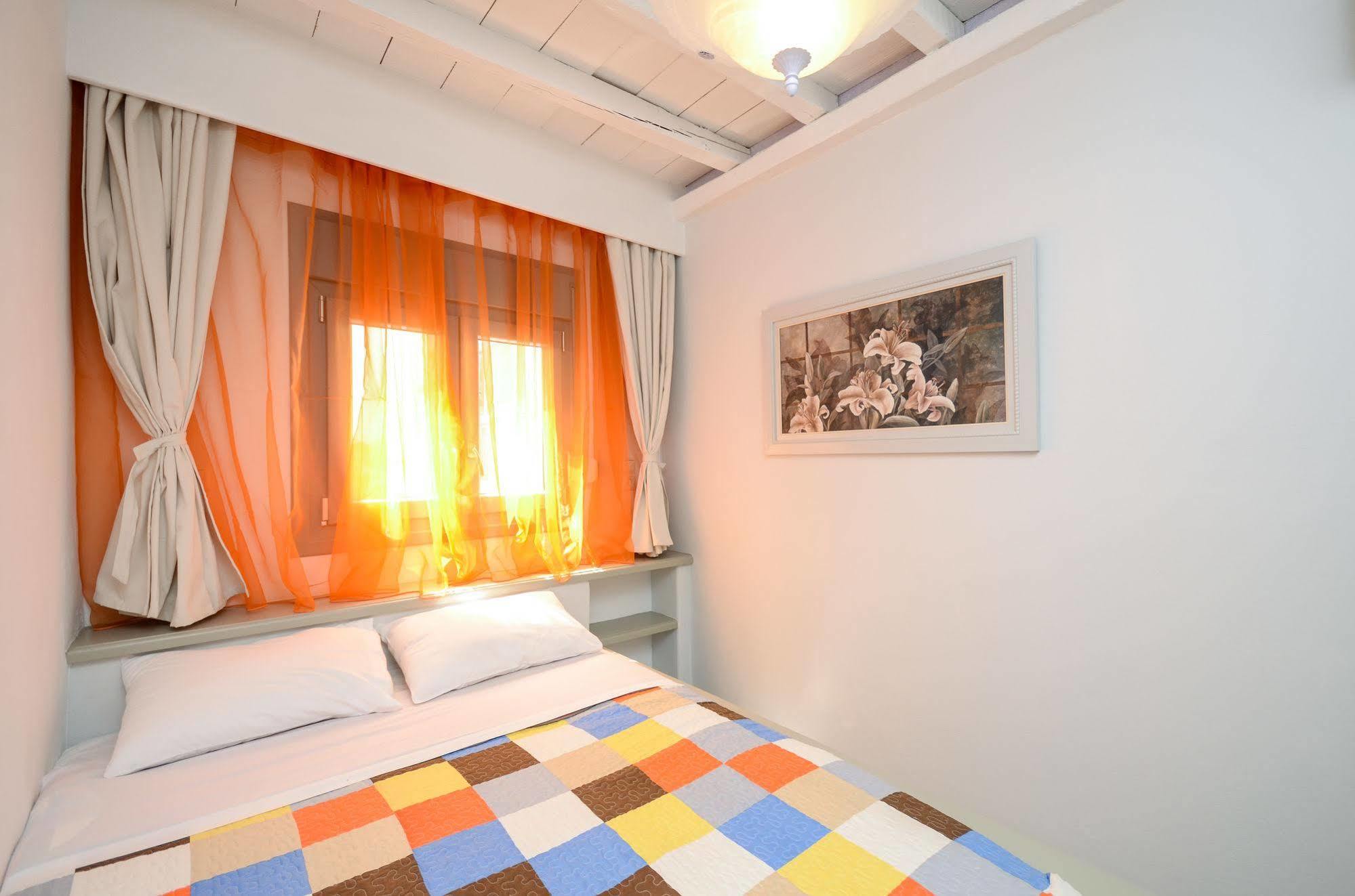 Santa Katerina Apartments&Studios Naxos City Exterior foto